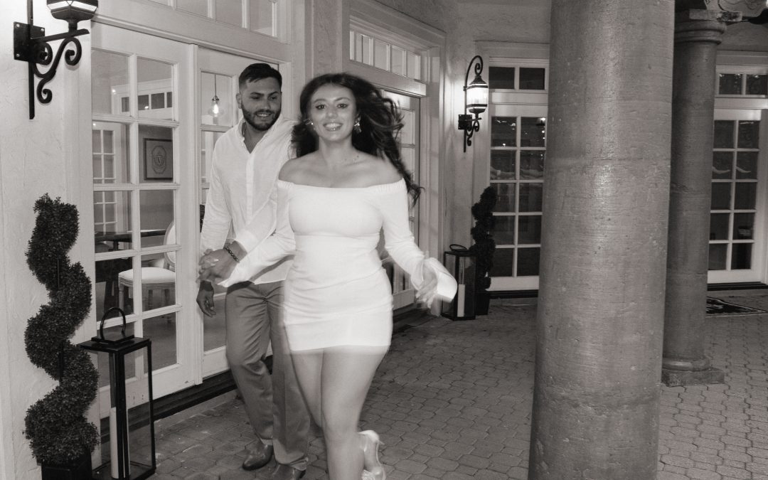 A “Vogue-like” Engagement Shoot at The Villa in VA Beach